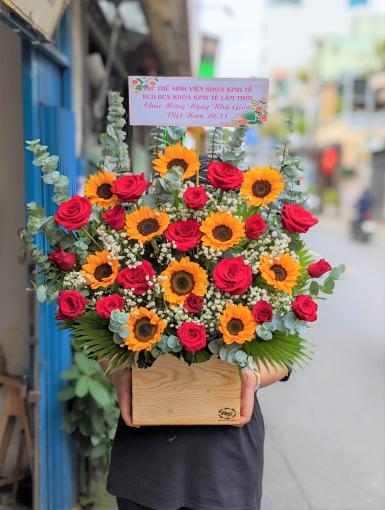 Hộp Gỗ Hướng Dương Hồng Đỏ Rực Rỡ